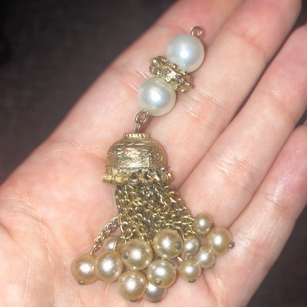 VINTAGE COSTUME JEWELRY
